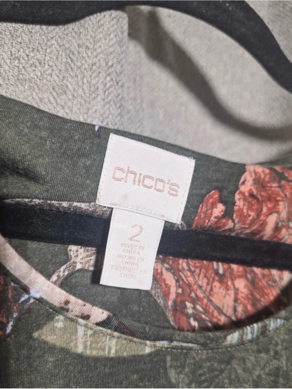 Chico's Olive Green Floral Scoop-Neck Long Sleeve Top - Picture 3 of 4